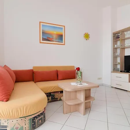 Sandy Apartment